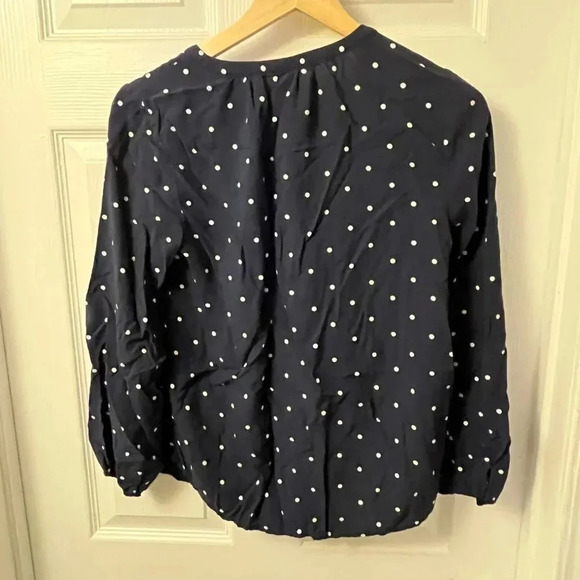 Women’s Old Navy Top Medium - Picture 2 of 7